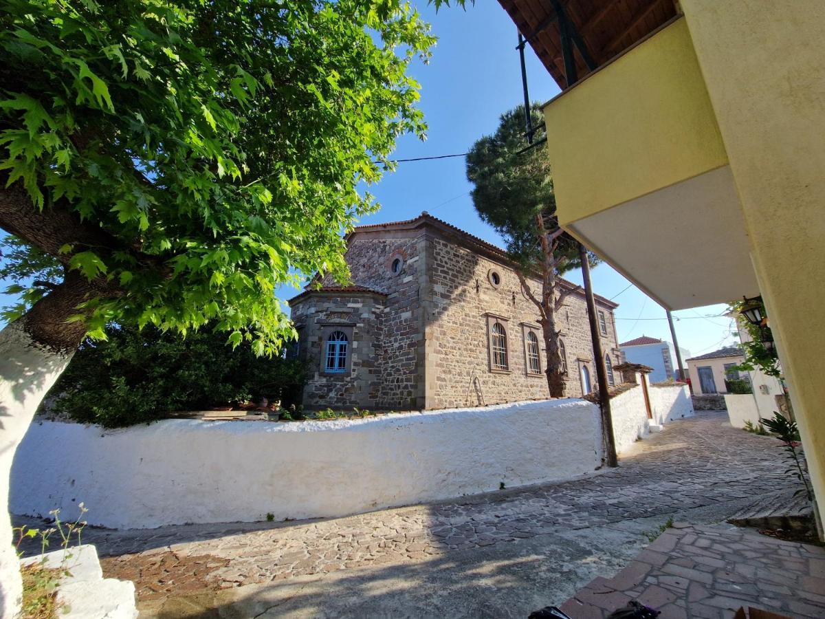 Afroditi'S 2 Eresos  Buitenkant foto